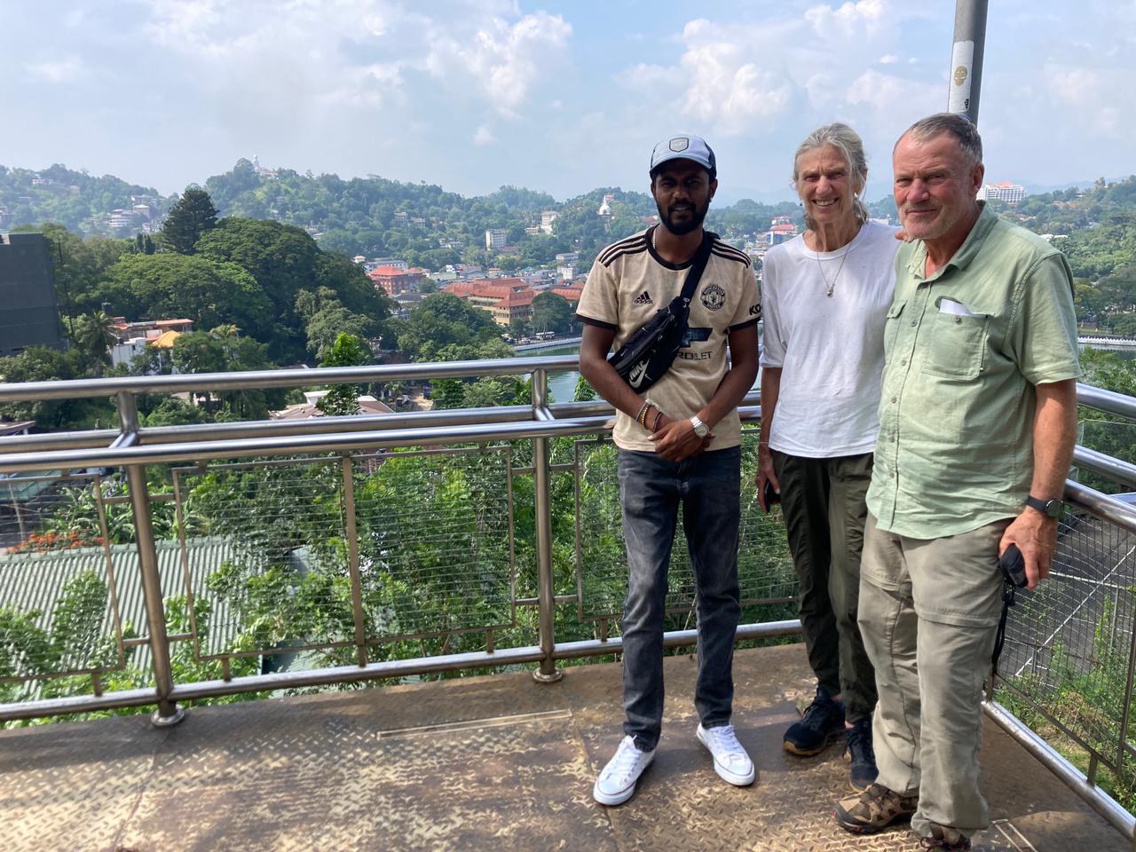 23f17be8-4de4-42a7-ad99-d241e363020a